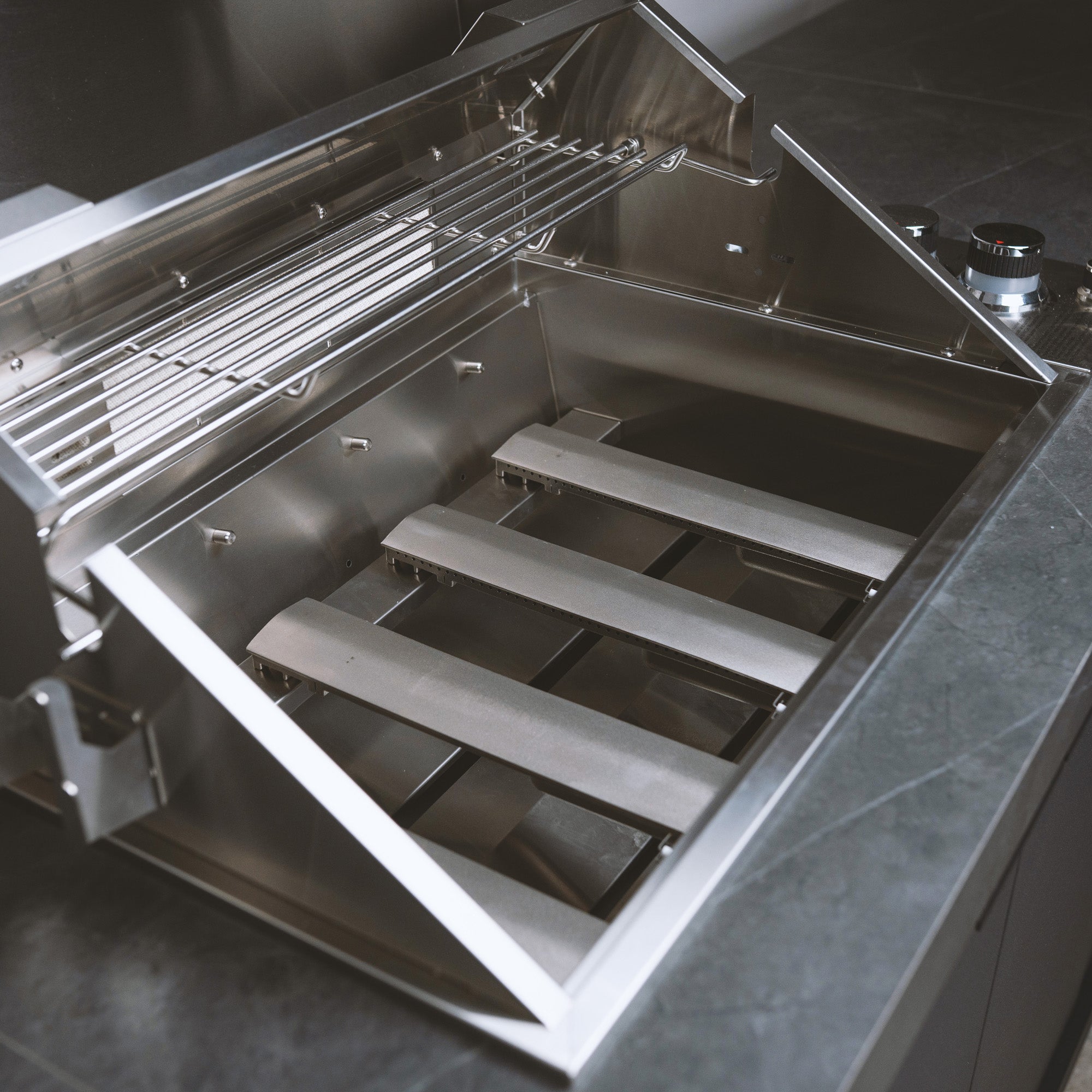 KING Outdoorküche | 4+1 Brenner Gasgrill | Cool | Clean