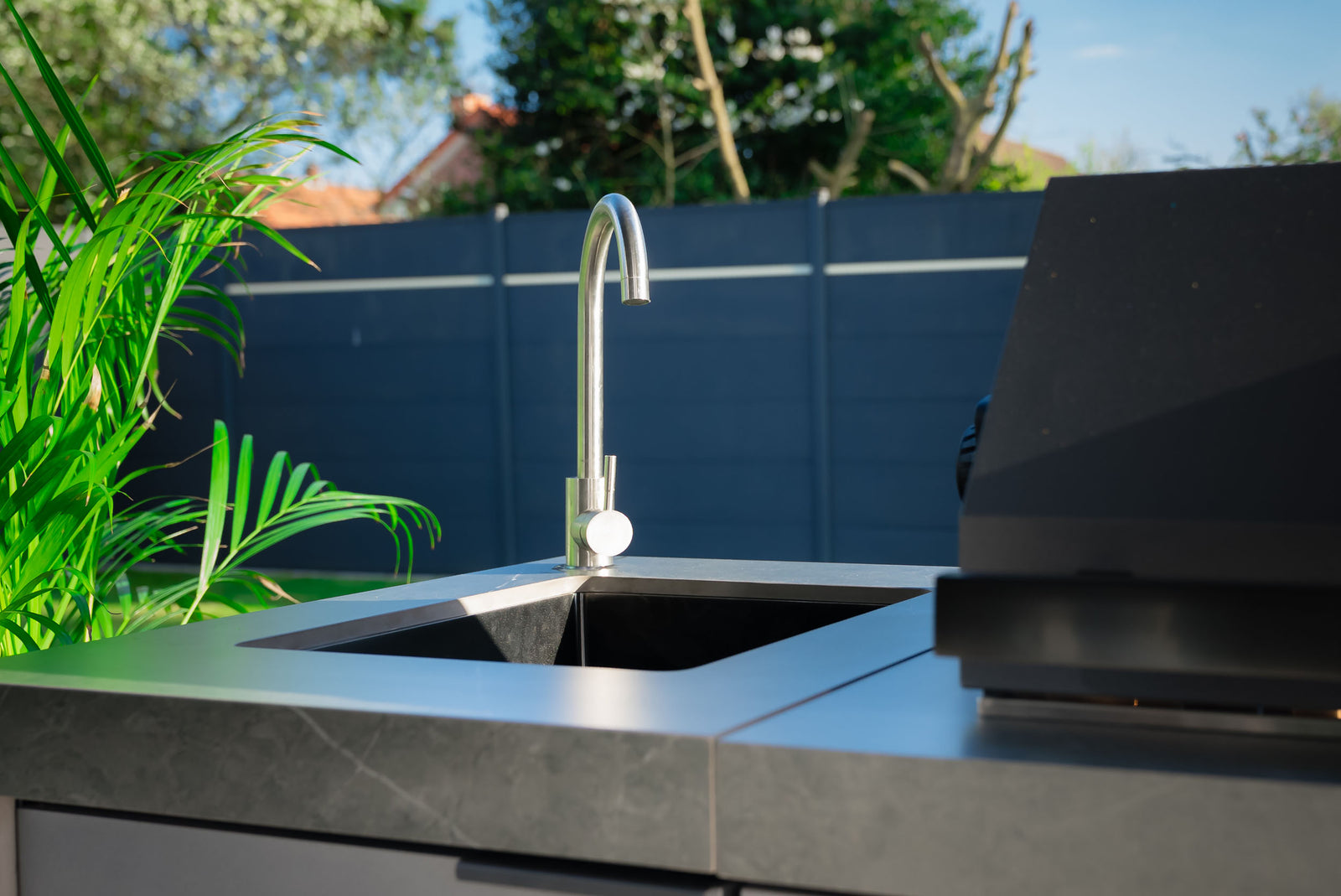 Hochwertige Spüle im schlichten, zeitlosen Design.