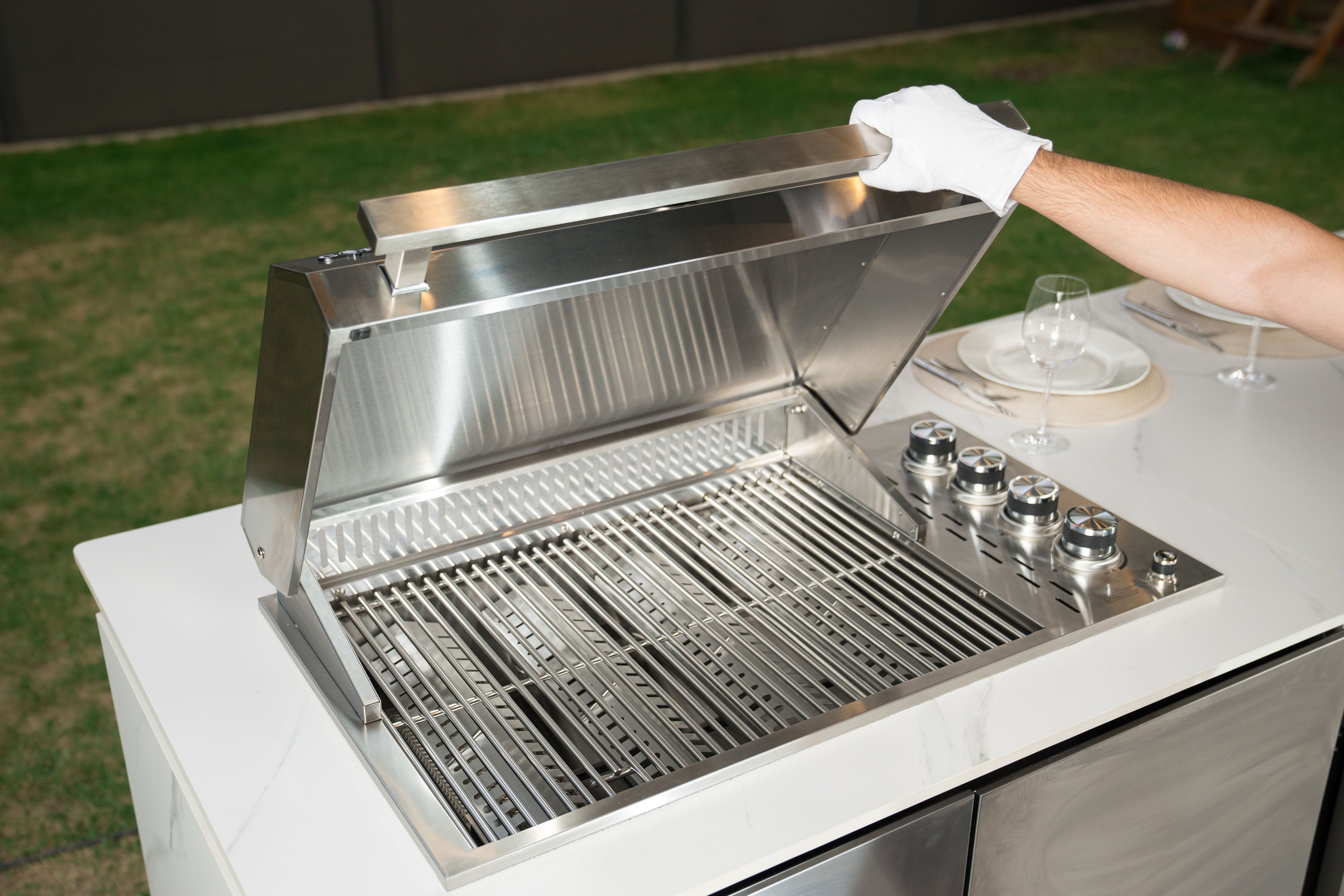 ALPHA Outdoorküche | Gasgrill | Cool-Clean