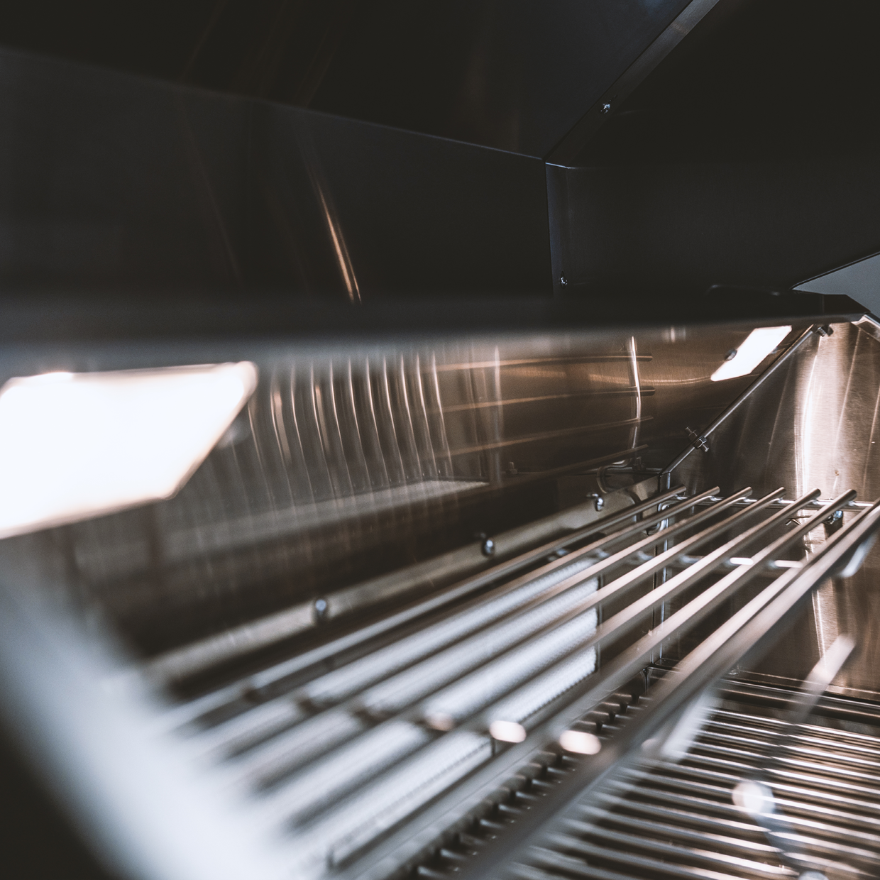 BB-M8 outdoor kitchen | 6-burner gas grill | Cool-Clean | Prep