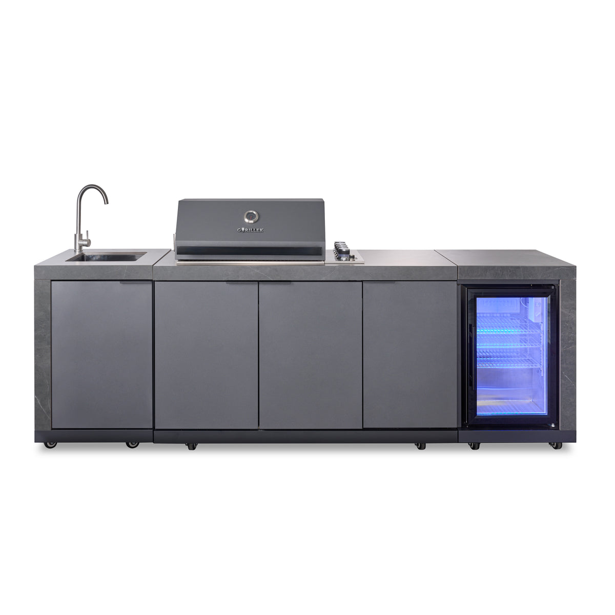 <tc>KING</tc> Outdoor kitchen | 5-burner gas grill | Refrigerator | Sink